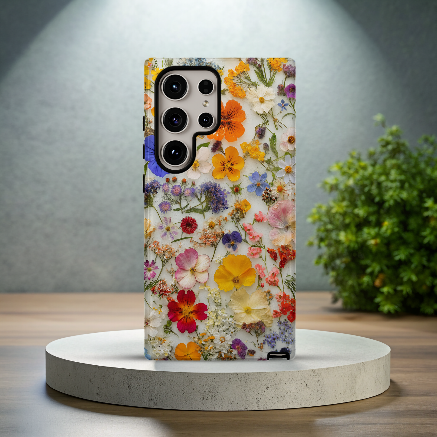 Pressed Flower Phone Case – Nature’s Beauty Preserved in Timeless Style