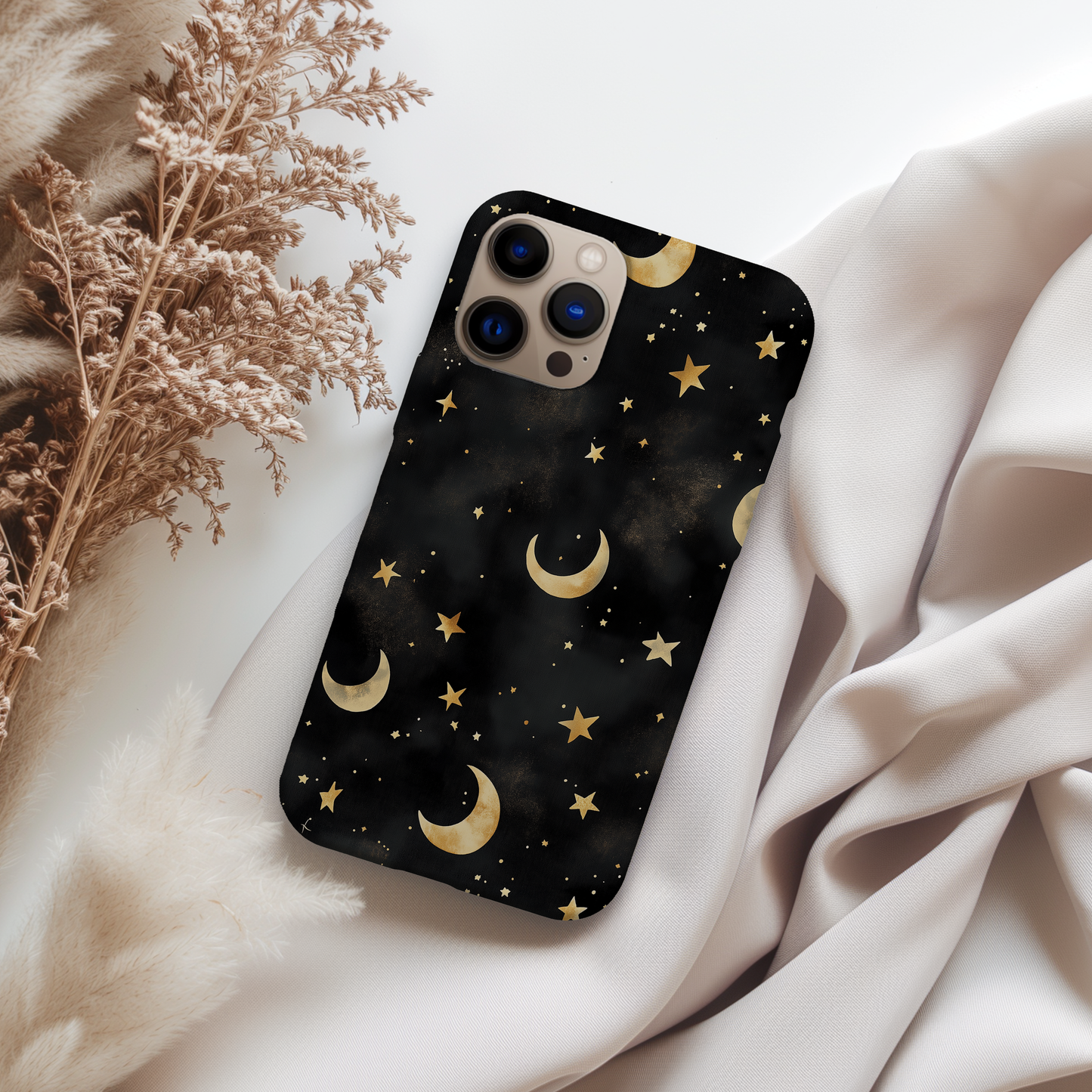 Starry Night Phone Case – Celestial Beauty with Everyday Protection