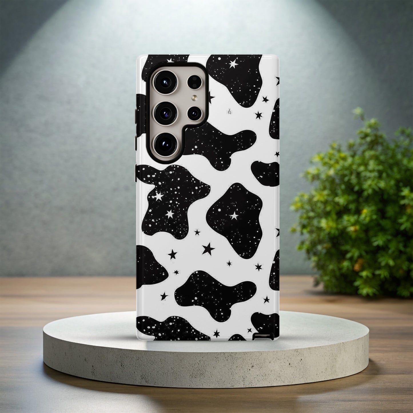 Cow Print & Stars Phone Case – Trendy, Cosmic, and Built for Protection