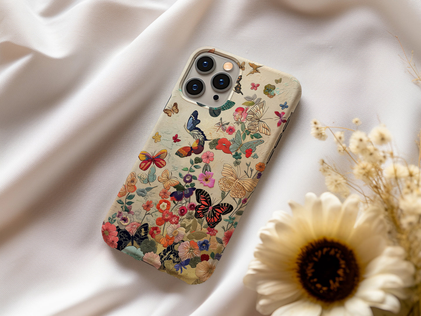 Embroidered Butterfly Phone Case – Delicate Elegance with Everyday Protection