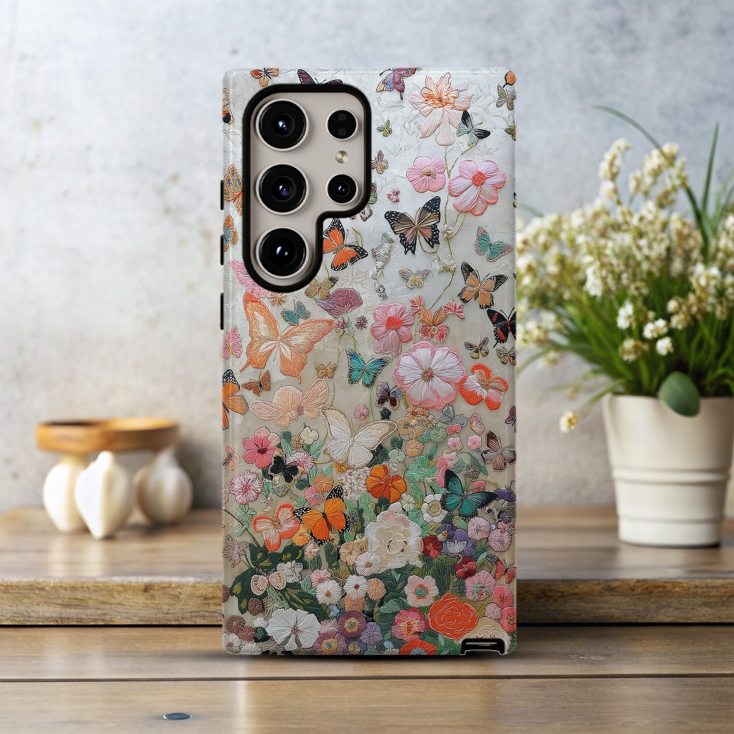 Embroidered Butterfly Phone Case – Delicate Elegance with Everyday Protection