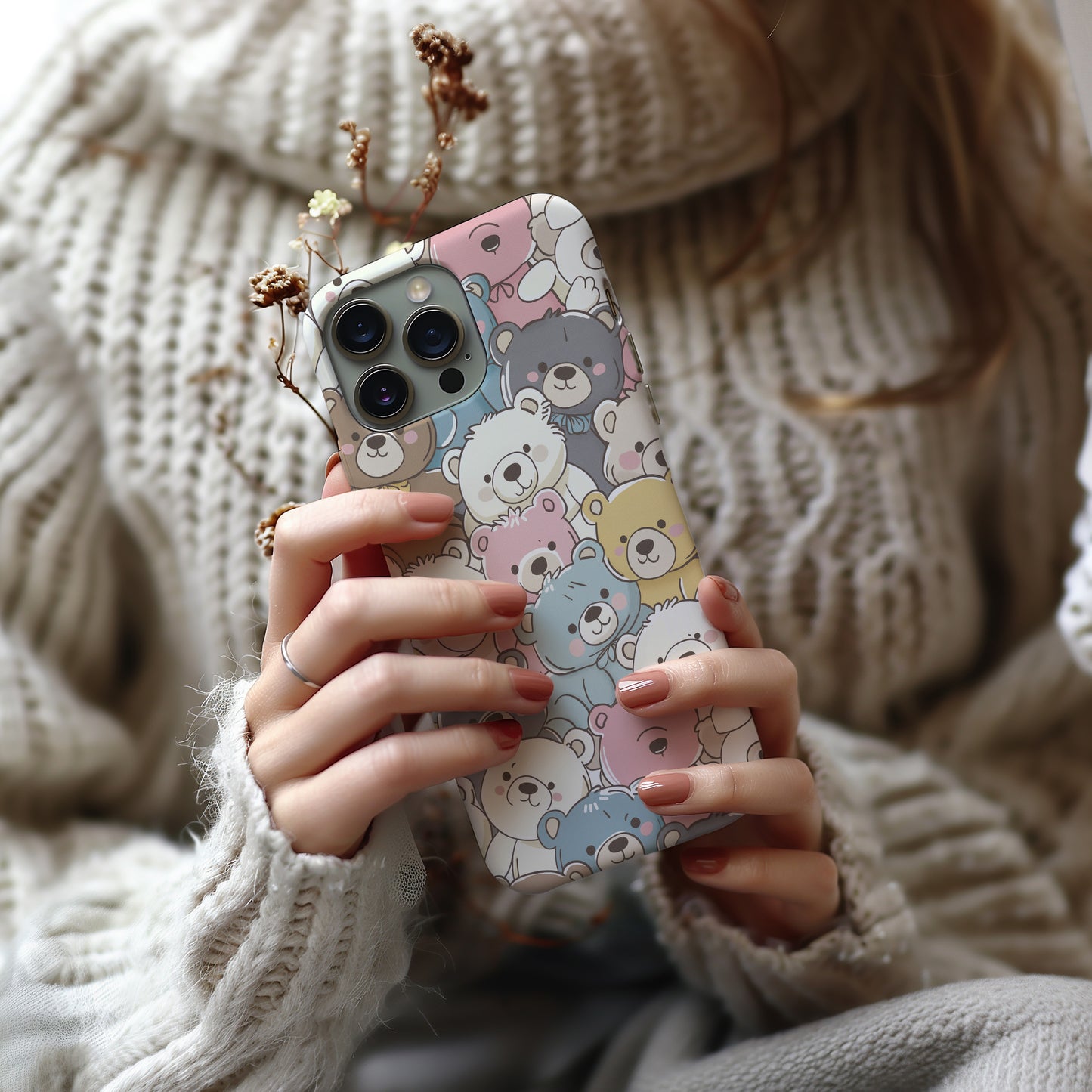 Kuma Kawaii Phone Case – Adorable Bear Charm with Everyday Protection