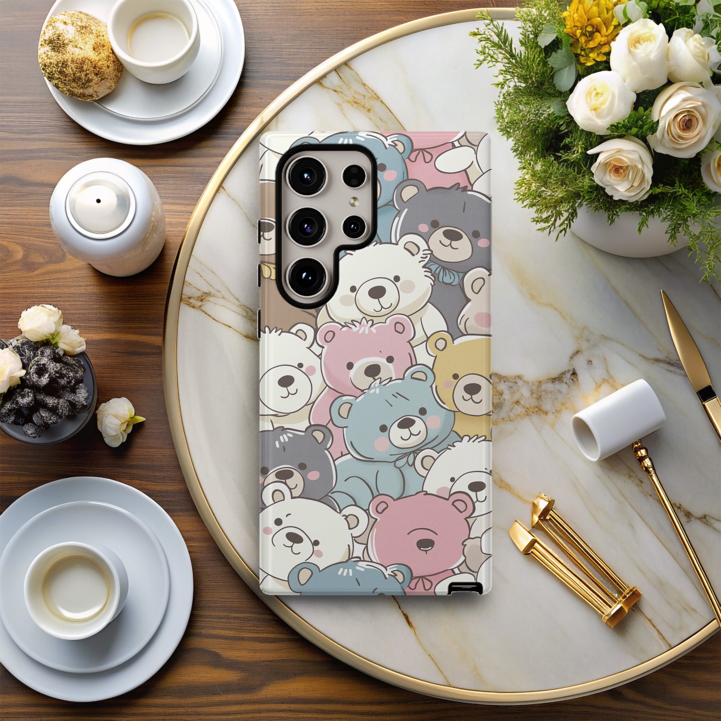 Kuma Kawaii Phone Case – Adorable Bear Charm with Everyday Protection