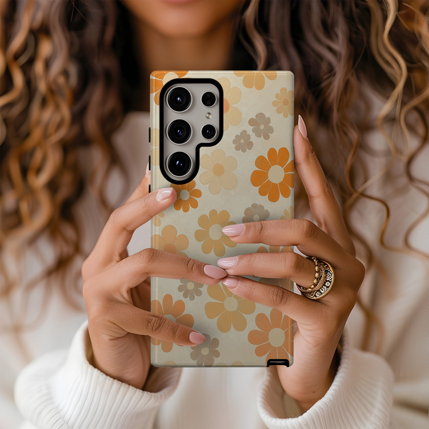 Retro 60s & 70s Floral Phone Case – Groovy Blooms with Modern Protection