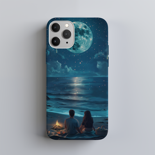 Couple Under the Moonlight Phone Case – Romantic Serenity with Everyday Protection
