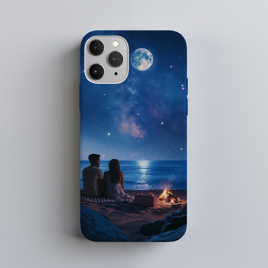 Couple Under the Moonlight Phone Case – Romantic Serenity with Everyday Protection