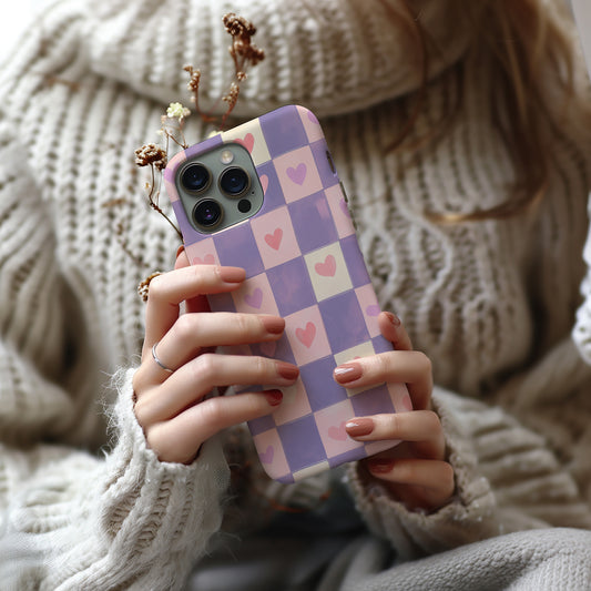 Checkered Love Phone Case – Bold Pattern, Sweet Heart with Everyday Protection