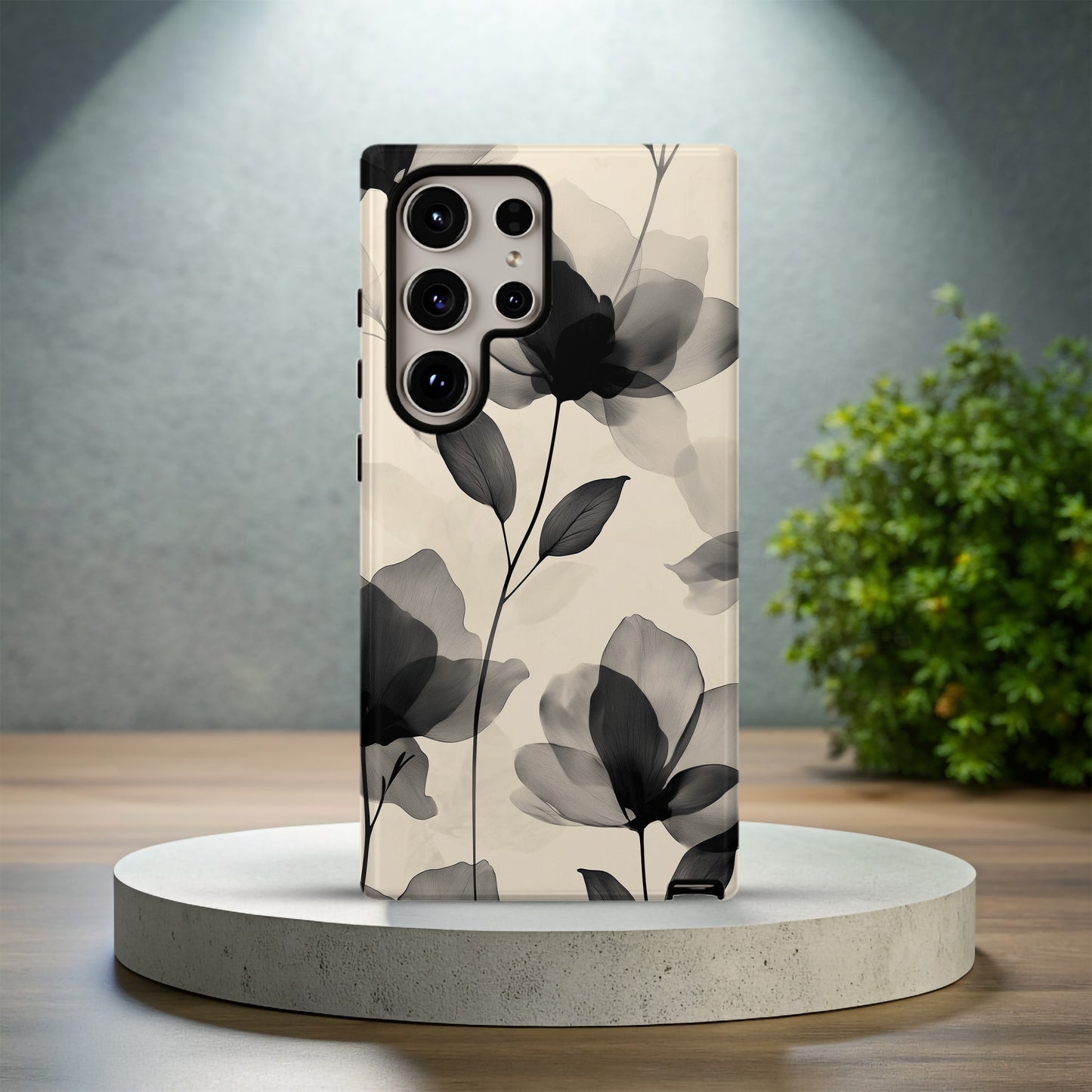 Ivory & Ink Phone Case – Minimalist Contrast with Everyday Protection