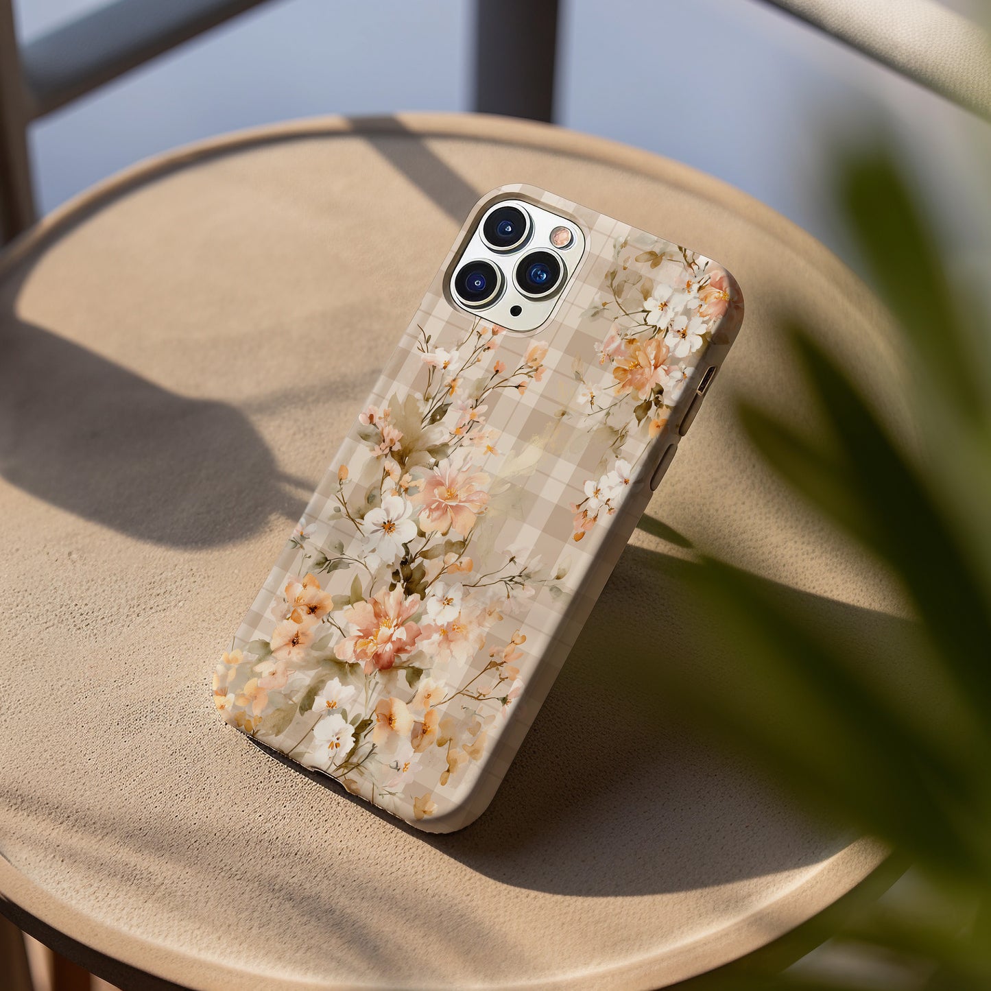 Vintage Bloom Gingham Phone Case – Soft Beige Botanical Elegance