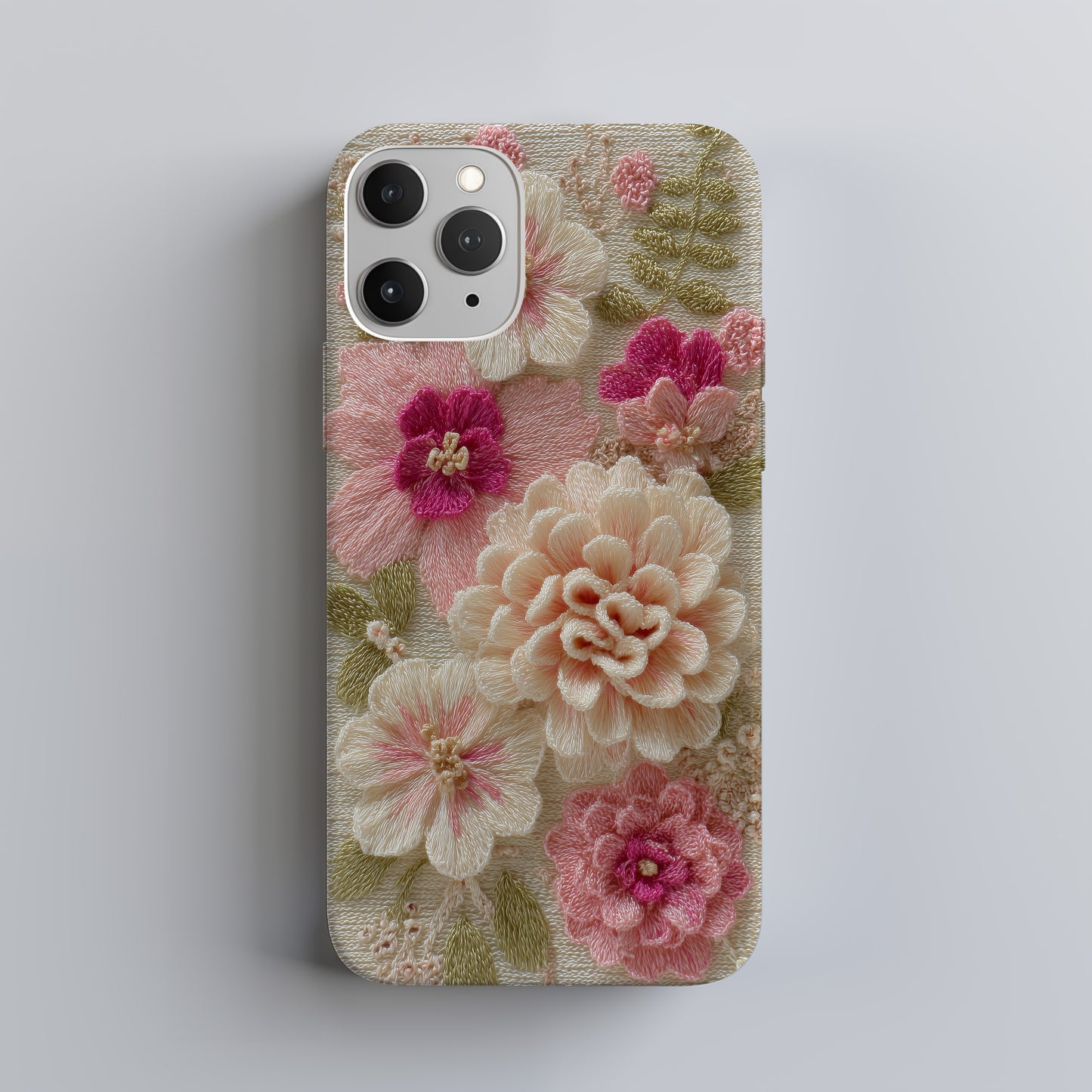 Delicate Embroidered Blossom Phone Case – 3D-Inspired Crochet Floral Elegance