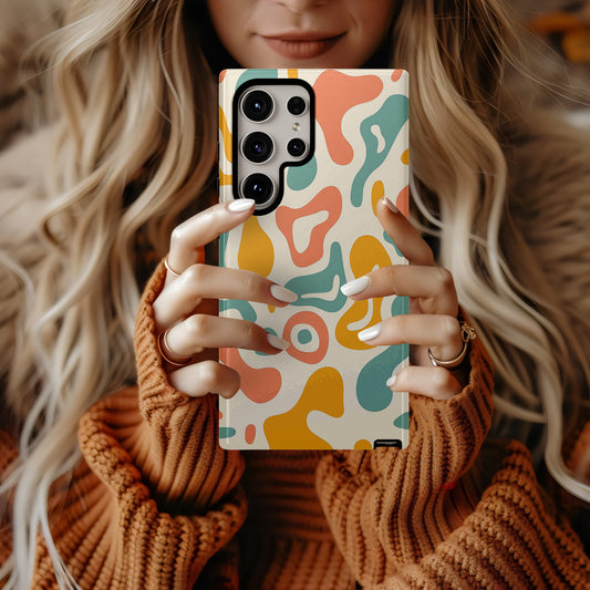 Groovy Retro Blob Phone Case – 70s Psychedelic Vibe in Warm Earth Tones