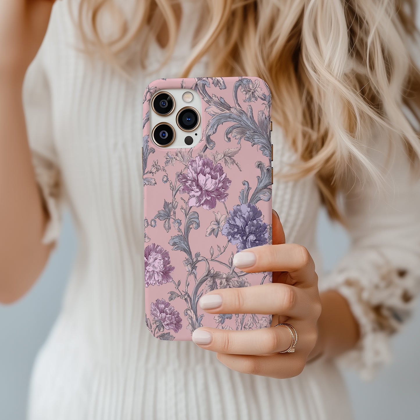 Victorian Bloom Phone Case – Elegant Vintage Floral Design