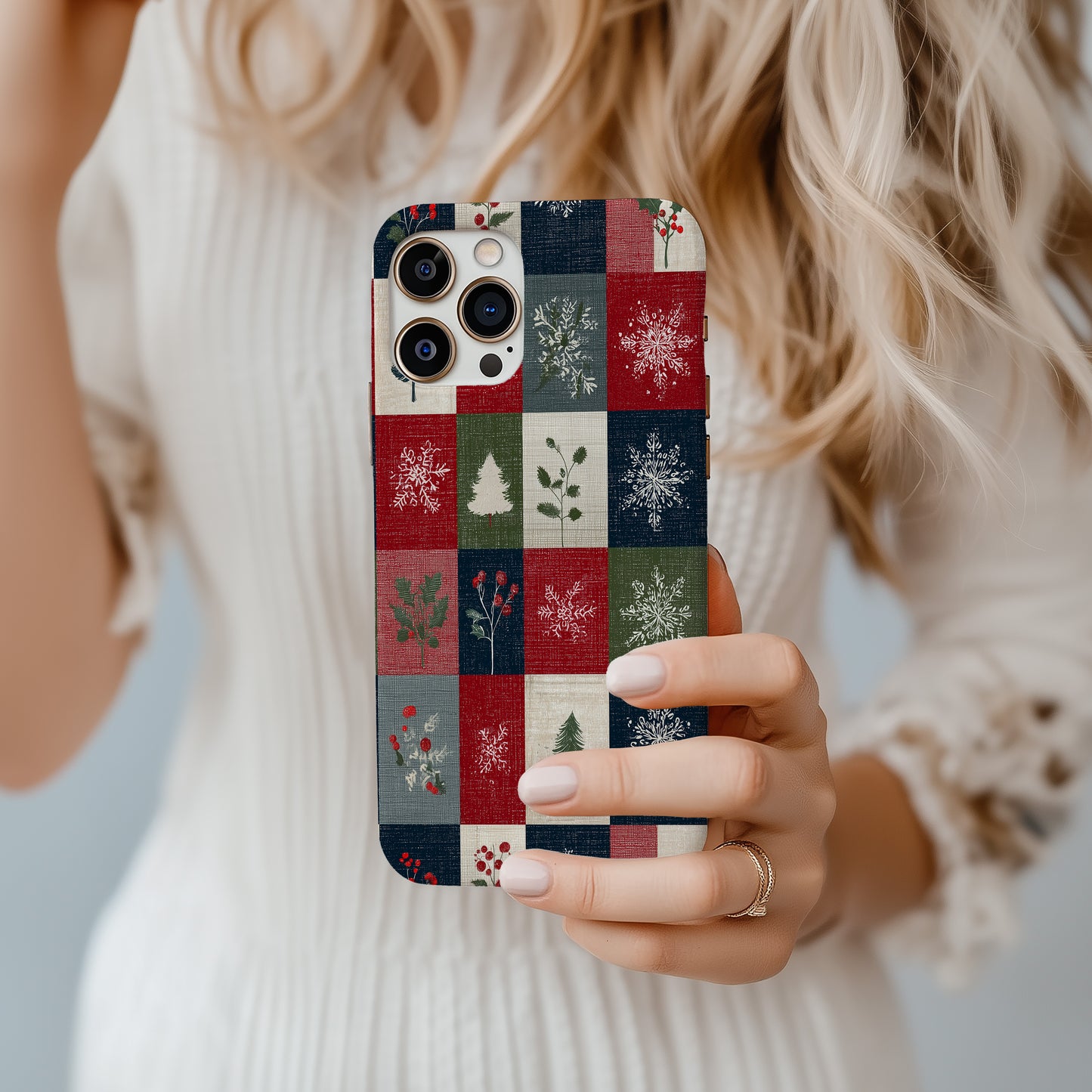 🎁 Cozy Christmas Patchwork Protective Phone Case – Rustic Red, Green & Navy Holiday Design
