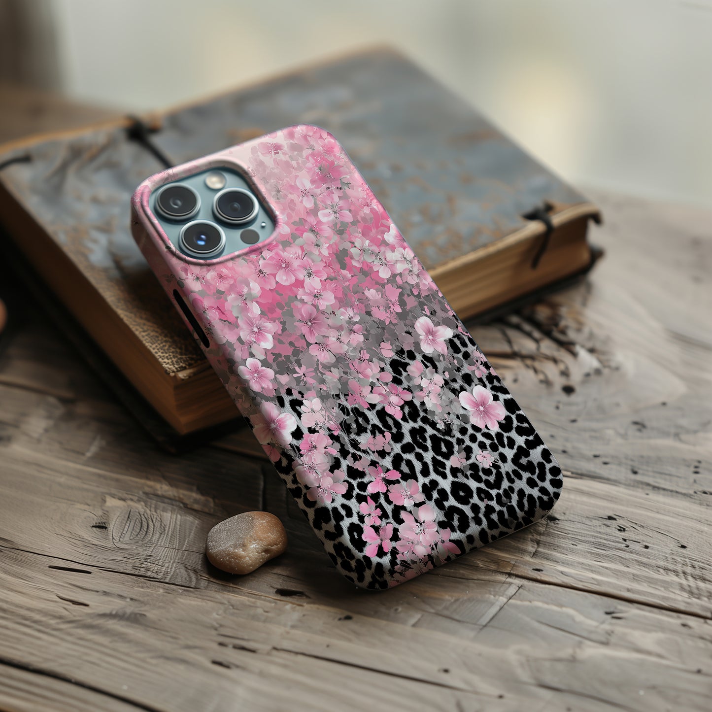 🌸🐆 Blush Bloom Leopard Protective Phone Case